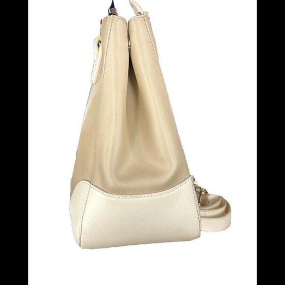 Tory Burch Robinson Tote Saffiano Leather Two Tone Beige Ivory Purse Crossbody - Picture 7 of 16